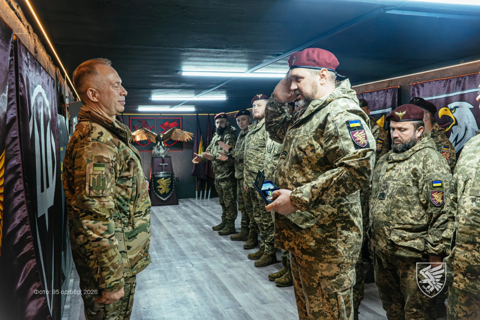 Молодшого сержанта із Черкас нагородили нагрудним знаком «За сумлінну службу»