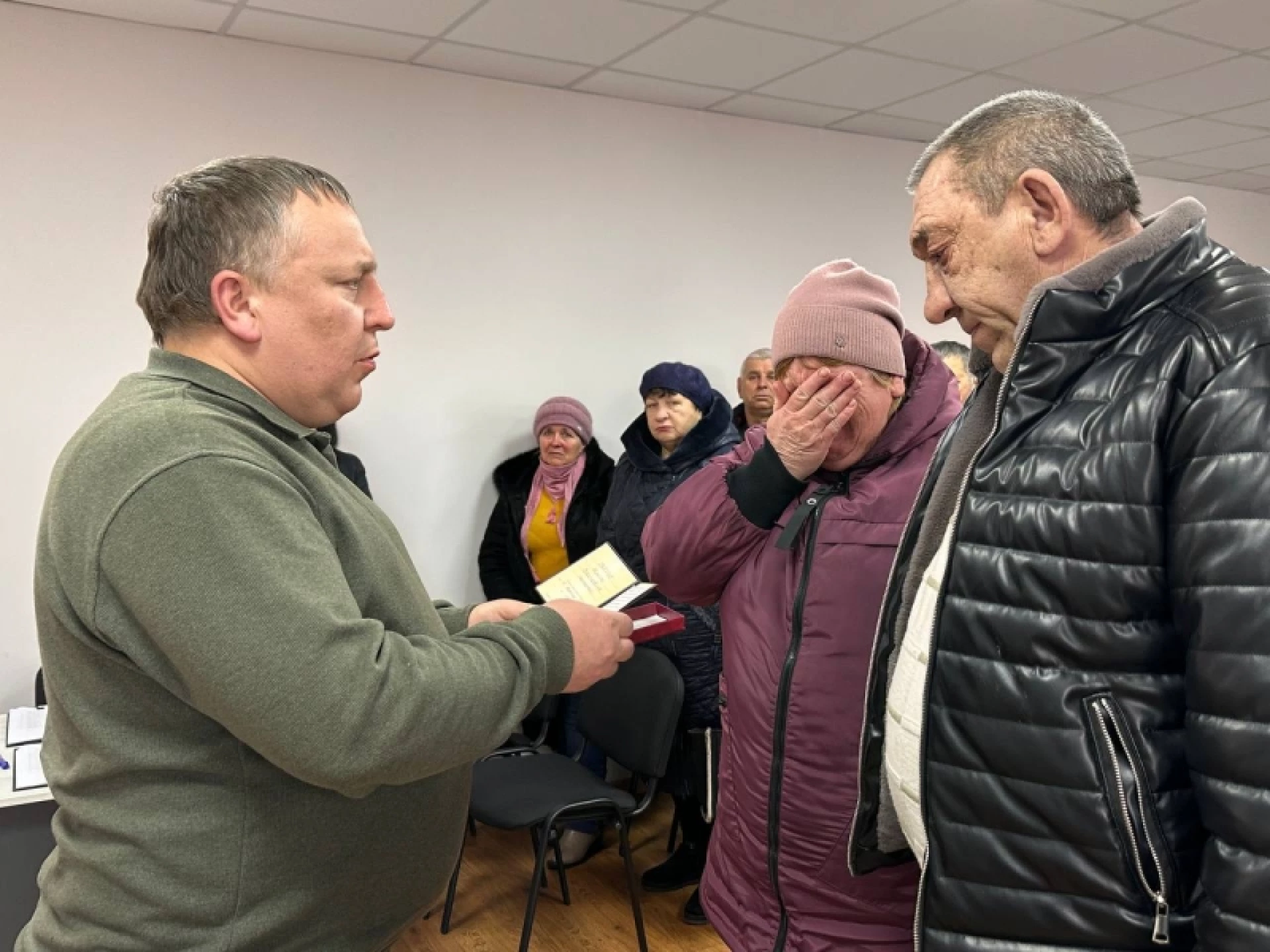 Орден «За мужність» ІІІ ступеню передали рідним загиблого воїна з Уманщини