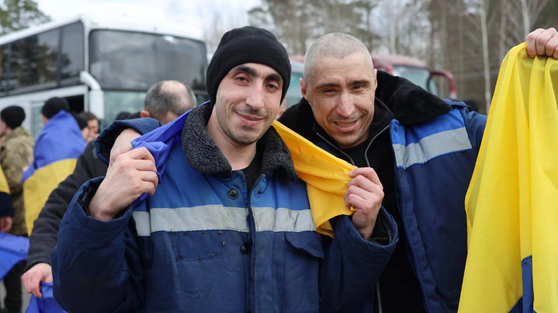 Під час обміну полоненими додому повернули 300 українців