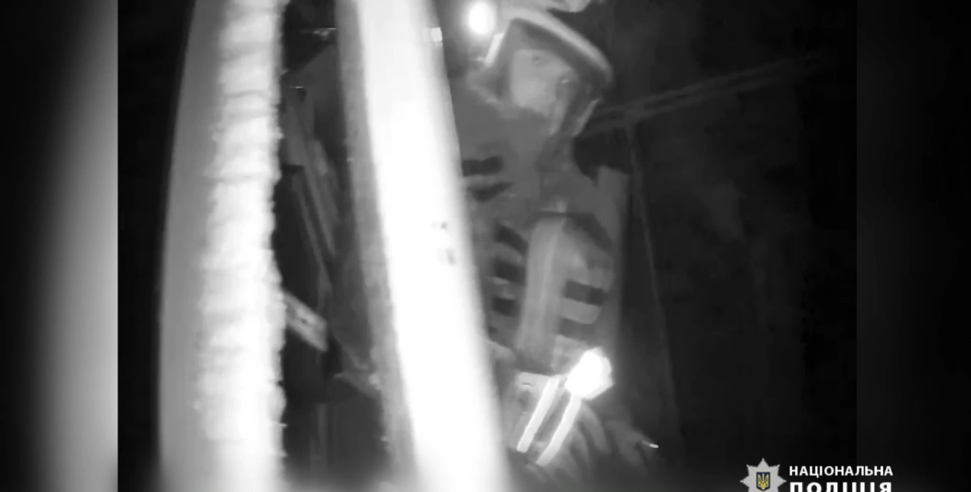 Показали перші хвилини після прильоту шахеда по житловому будинку на Черкащині