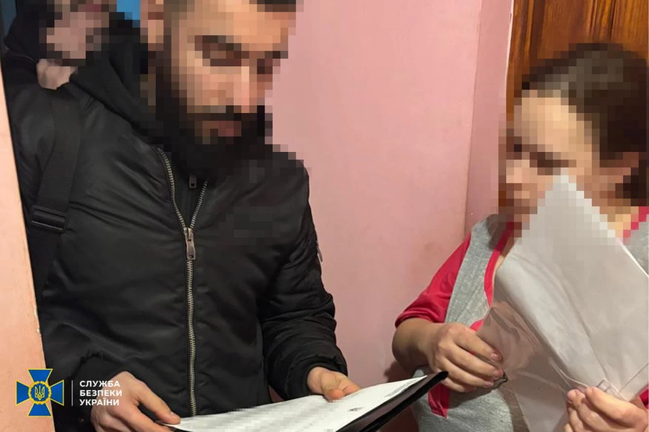 Українські інженери допомагали Росії відновлювати нафтозаводи — їх затримали та повідомили про підозру