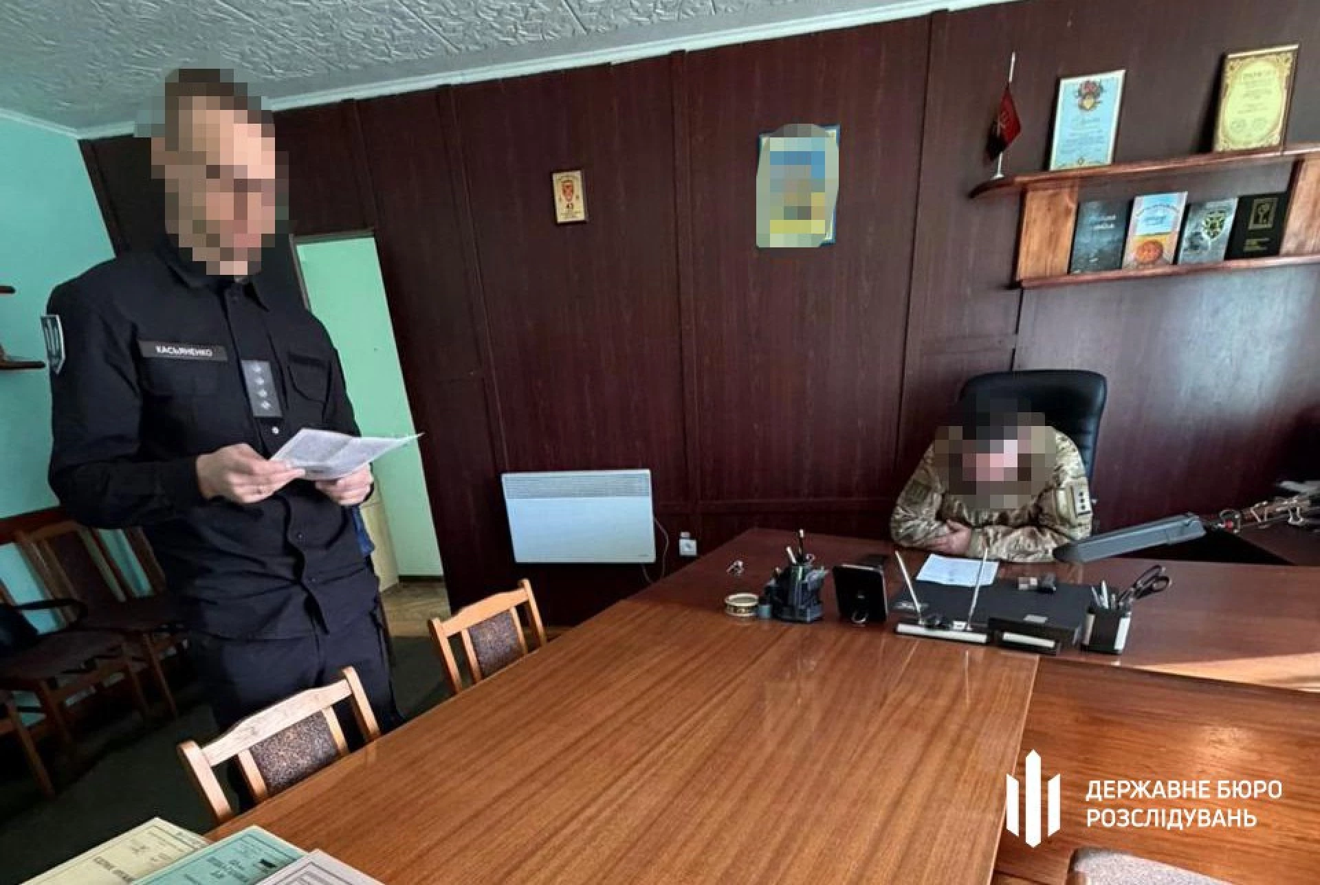 Командир військової частини відправляв підлеглих робити ремонт у квартирах на Черкащині