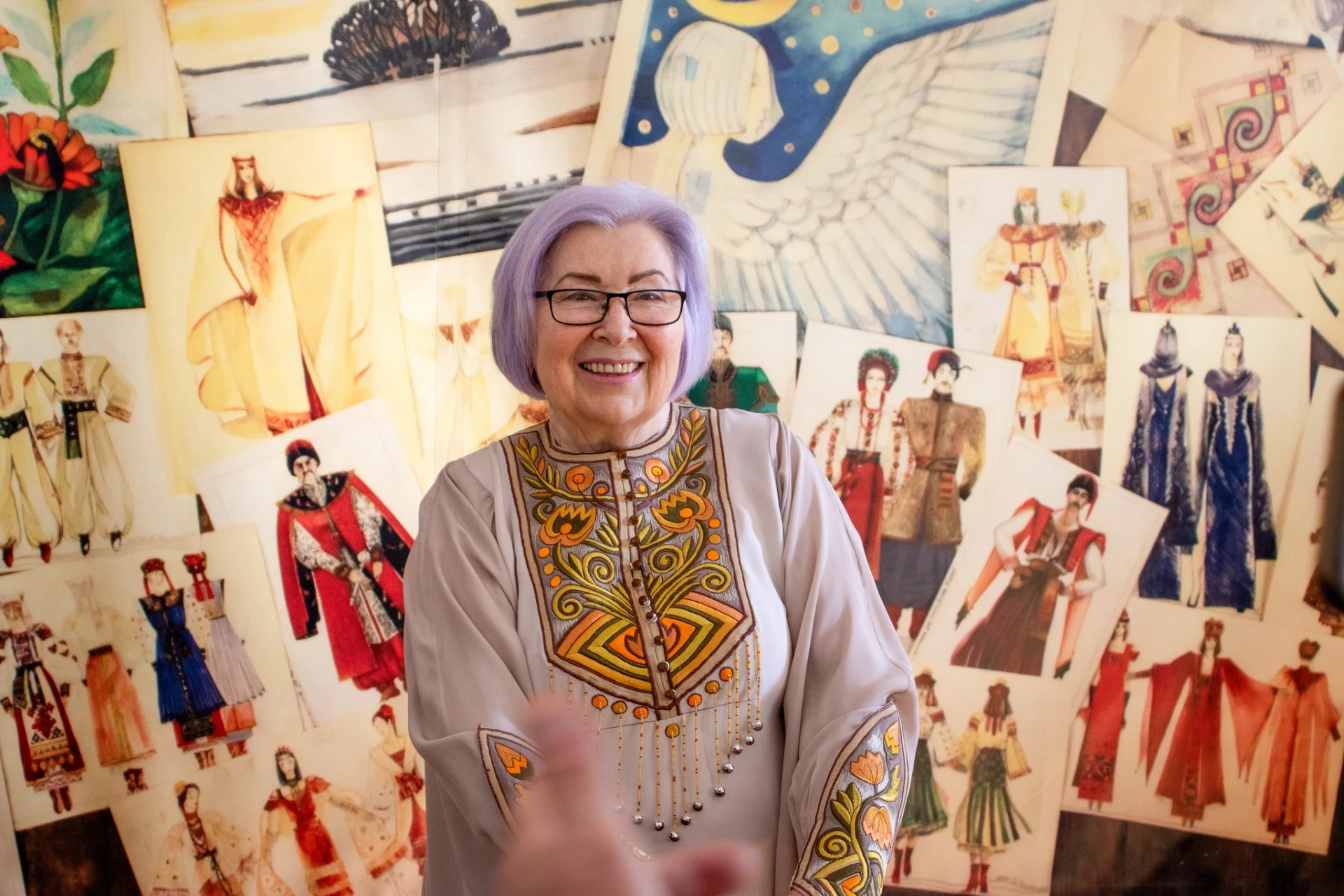 У Черкасах відкрили виставку Олександри Теліженко «Від ідеї до образу»