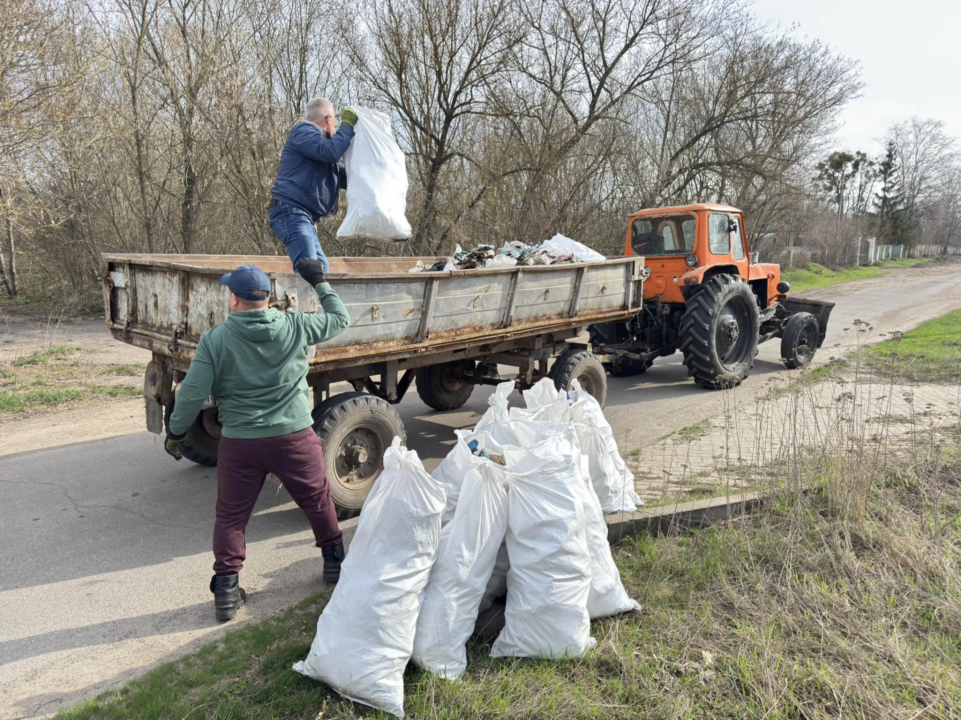 Весняну толоку провели у Кам’янці на Черкащині