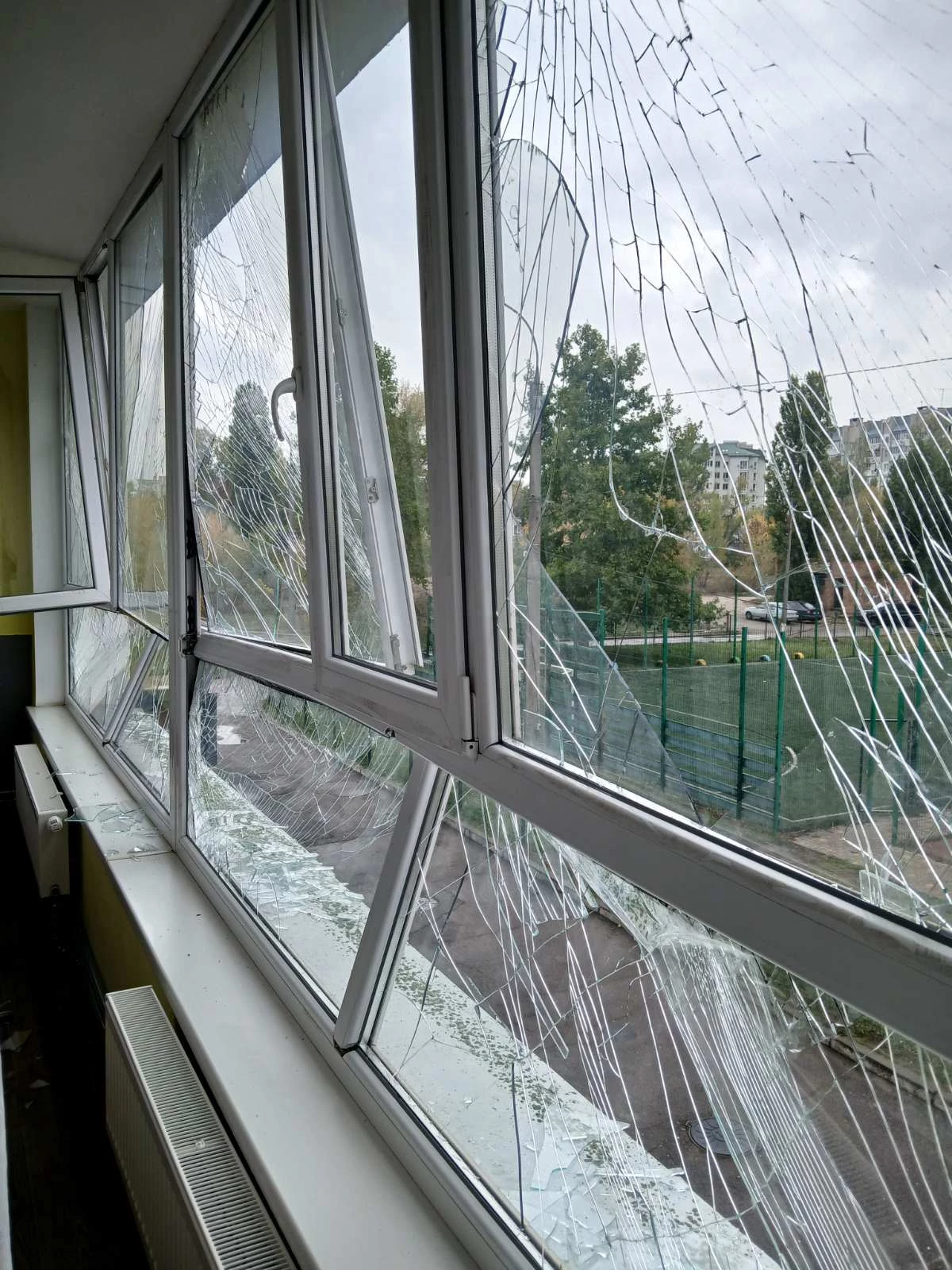 У Каневі замінили понад 1500 вікон, пошкоджених обстрілом РФ