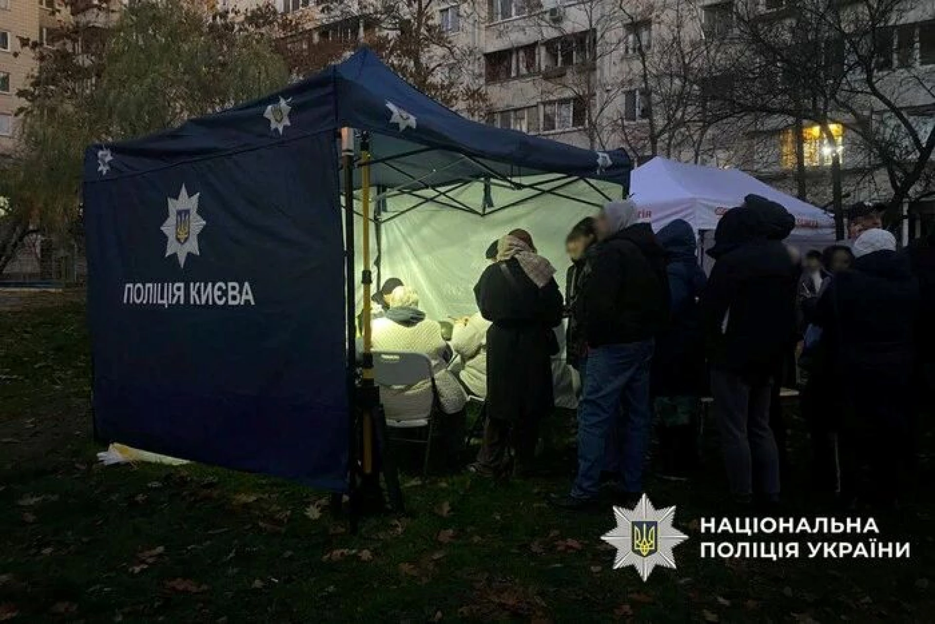 У Подільському районі Києва розгорнули штаби для допомоги постраждалим