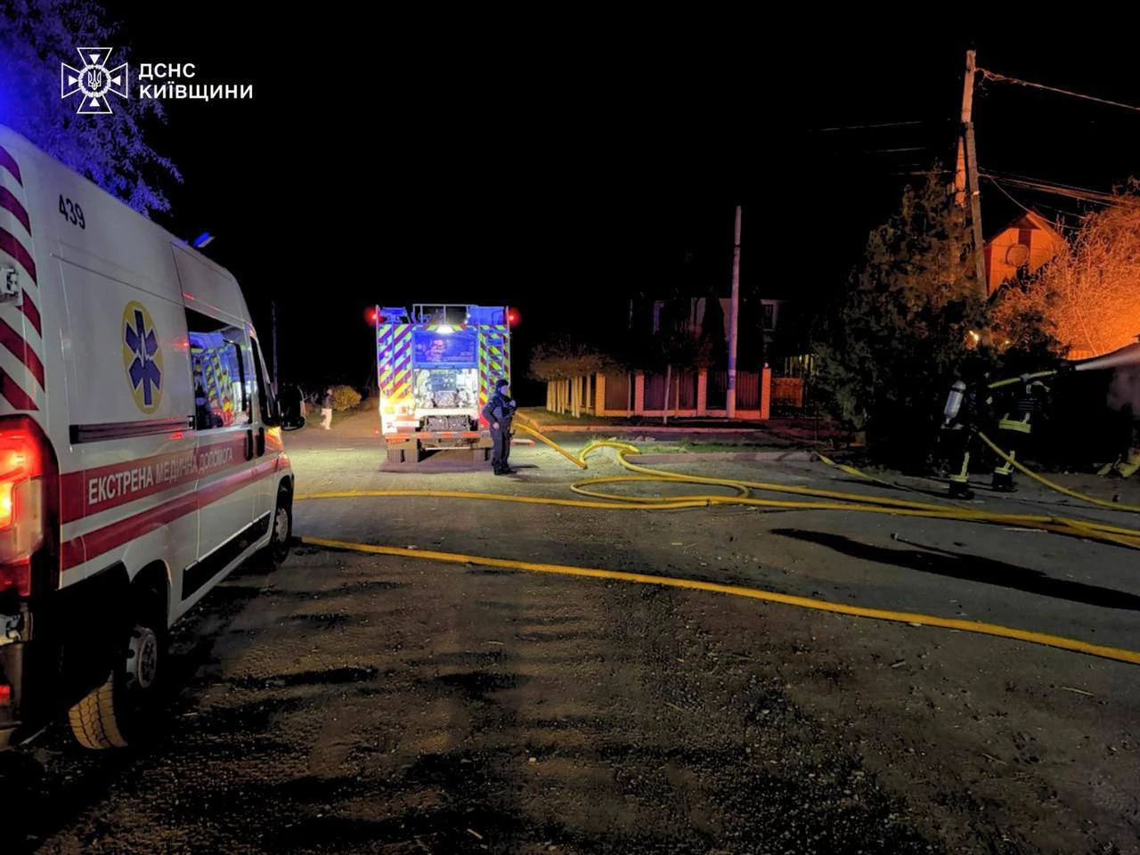 Київщина: росія завдала удару по житловому сектору