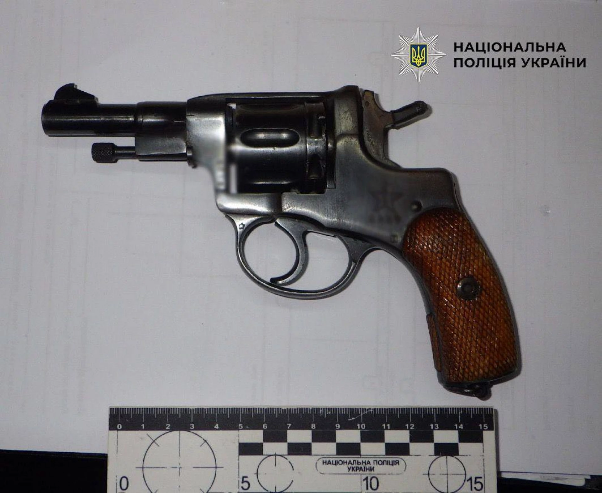 У Києві водій відкрив вогонь після сварки з пішоходом: є поранений