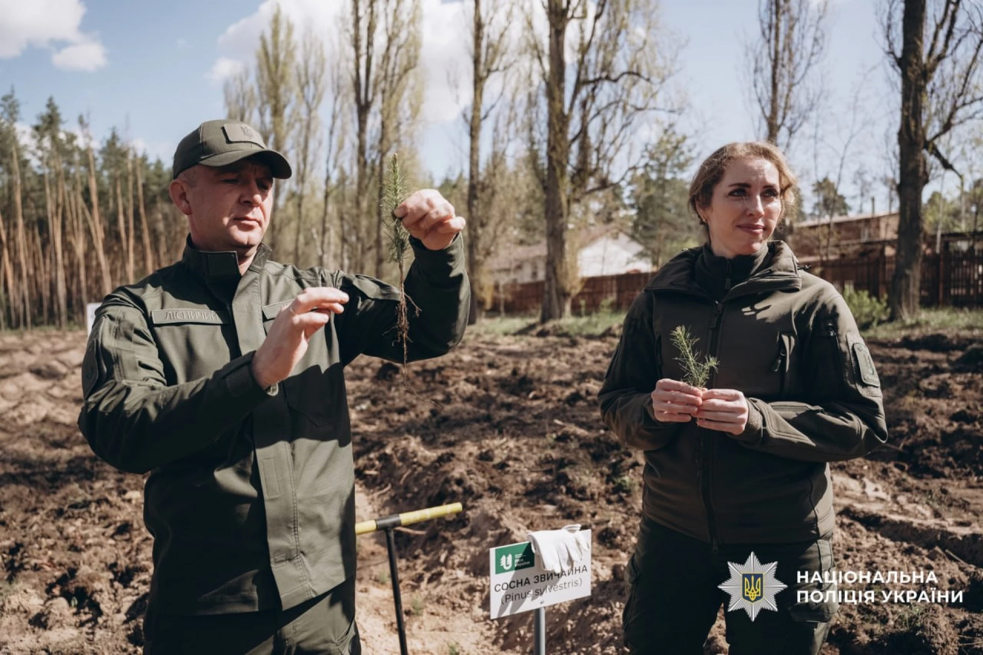 Воїни стрілецького батальйону «Чорна ласка» посадили ліс на Черкащині