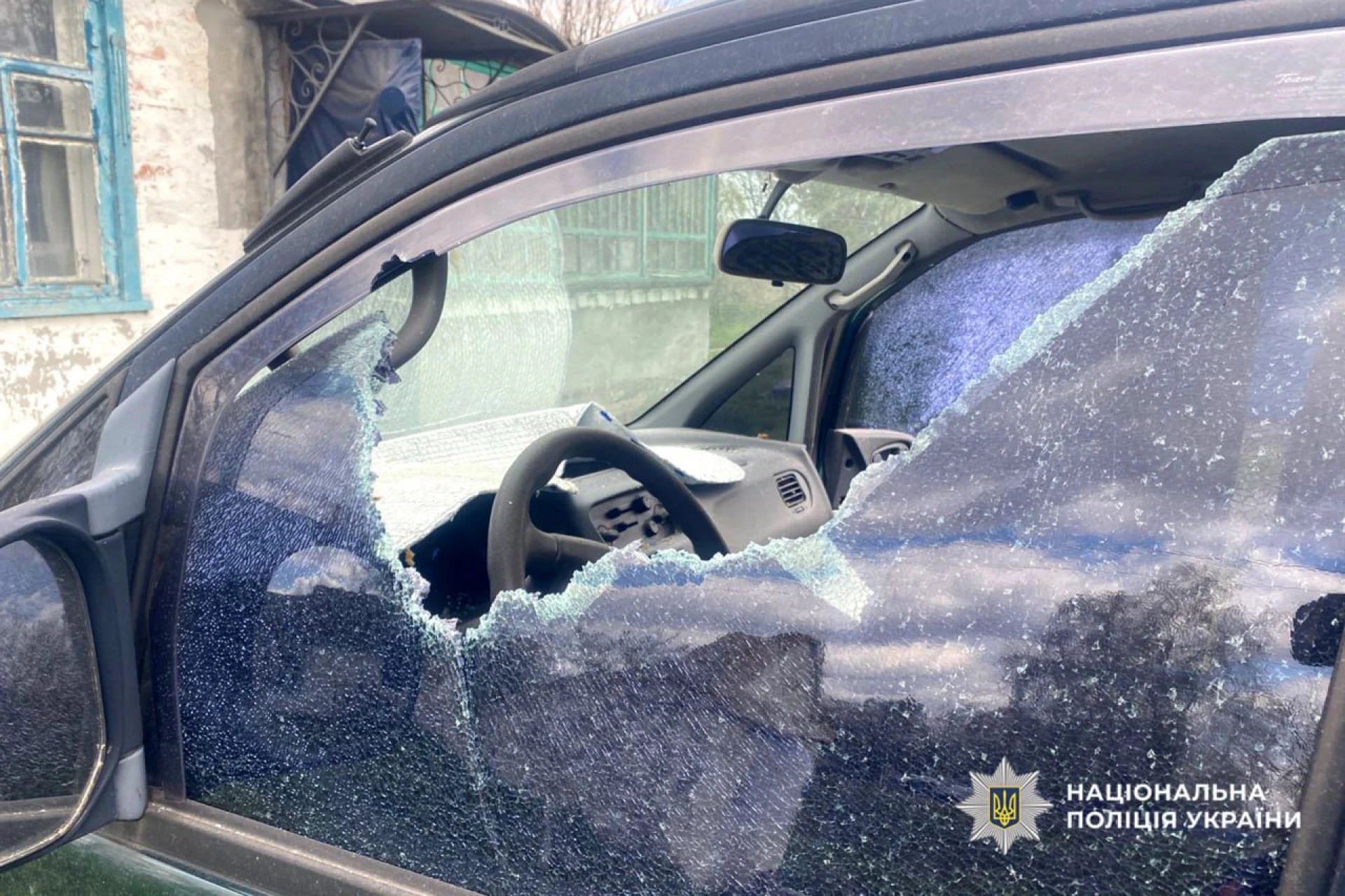 Поліція Черкащини фіксує наслідки атаки безпілотників у Золотоніському районі