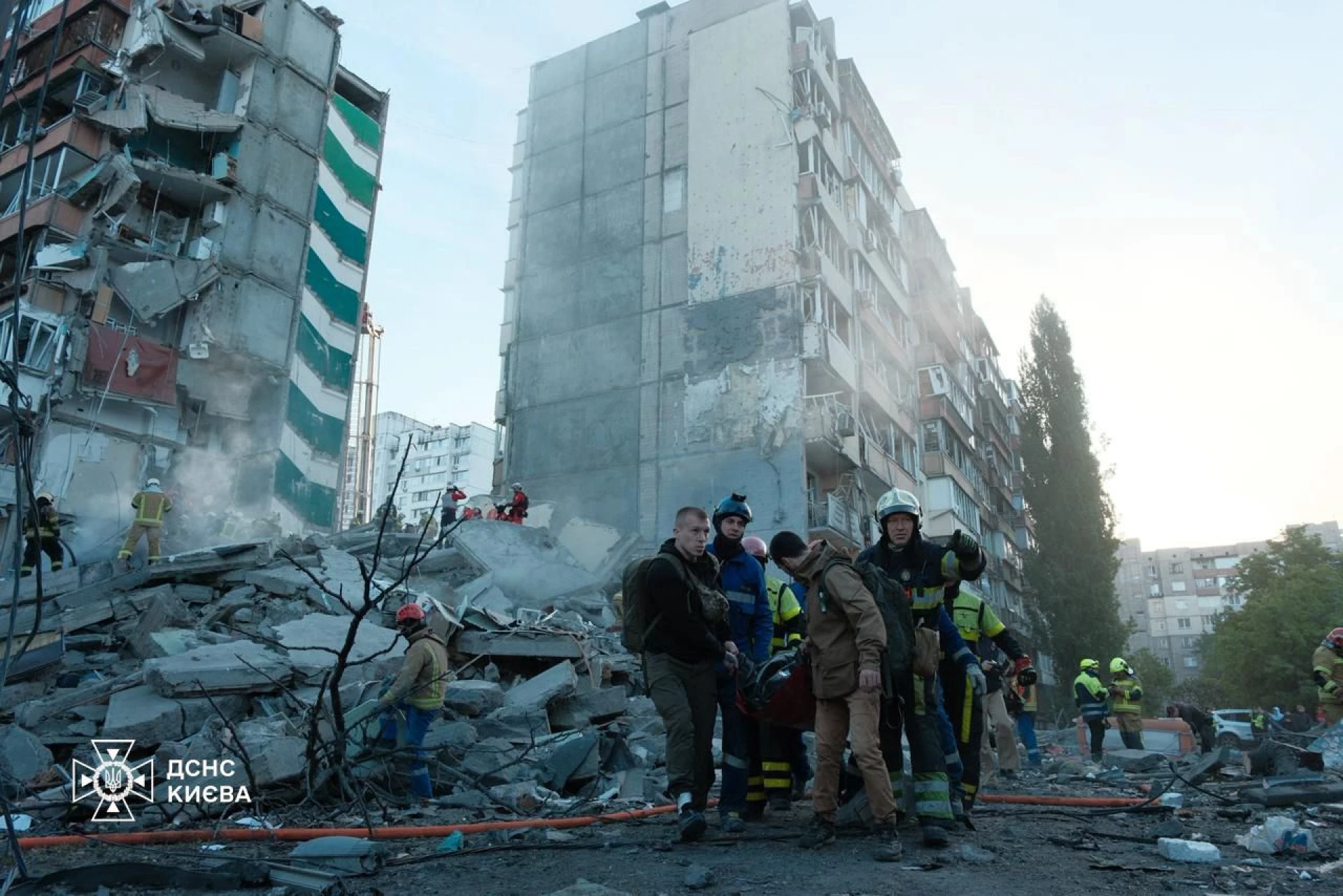У Києві понад 30 постраждалих, серед них – немовля