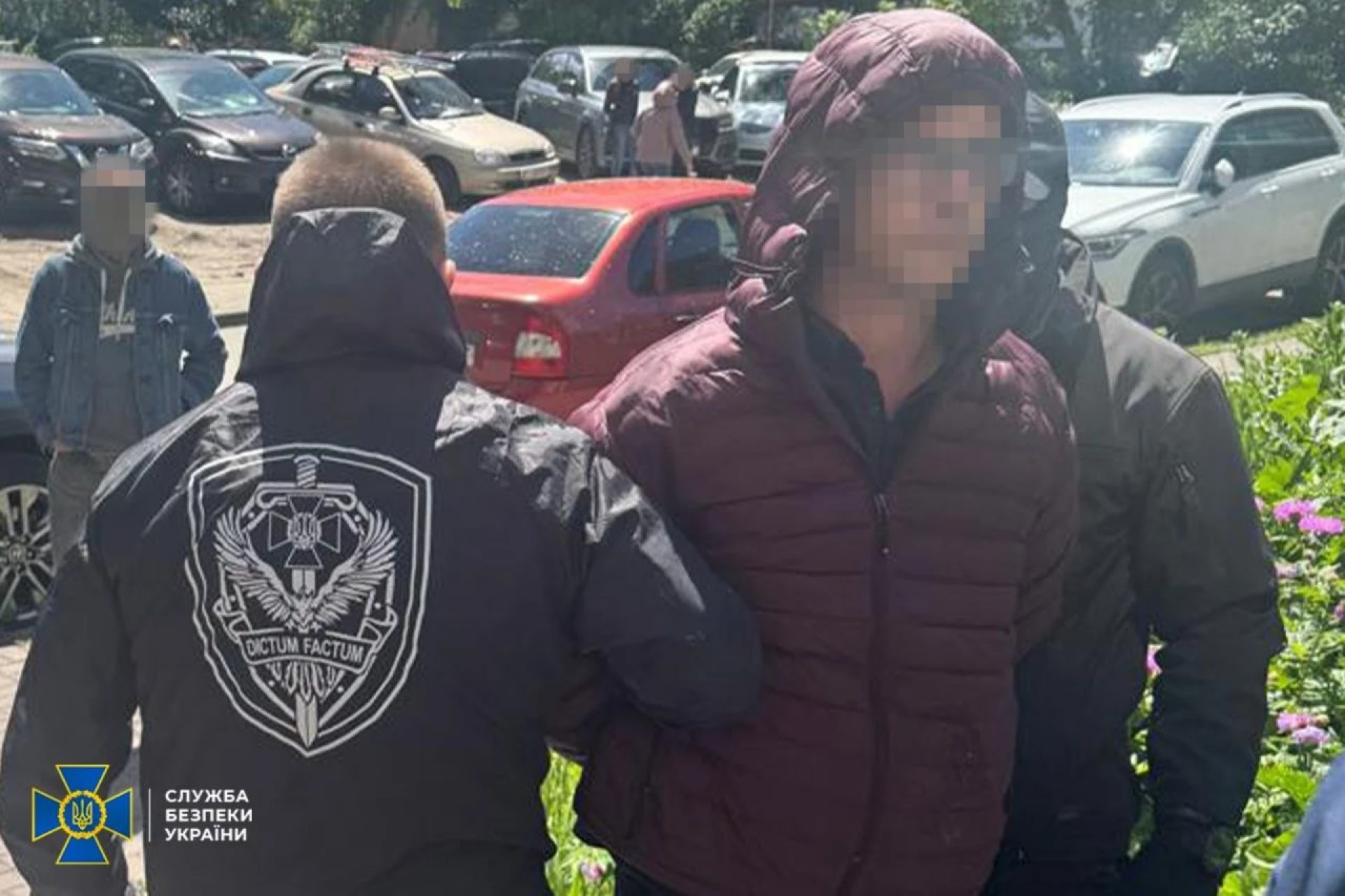 У столиці та на Київщині викрили на хабарях двох посадовців БЕБ