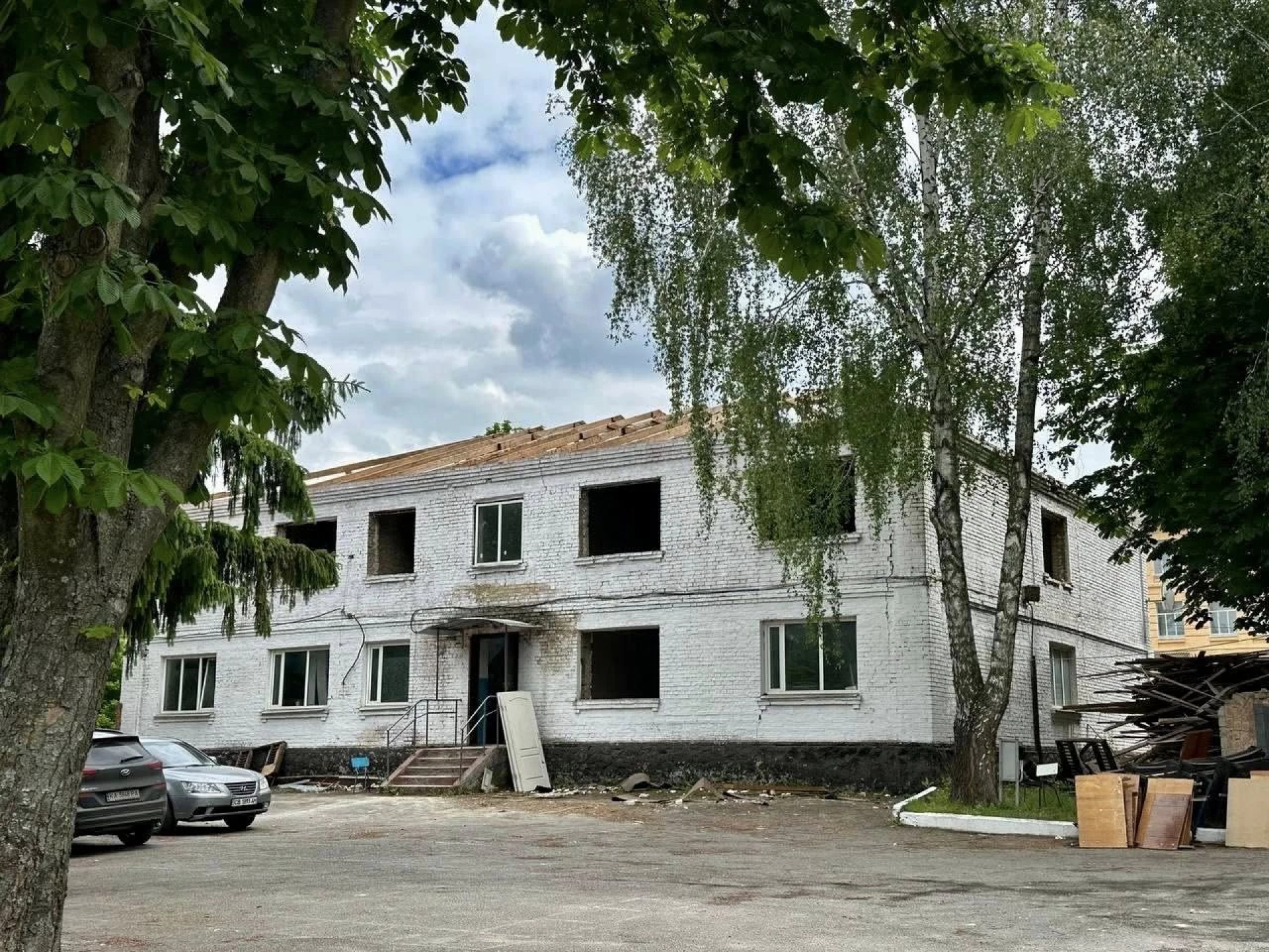 На Київщині оновлюють гуртожитки для проживання ВПО