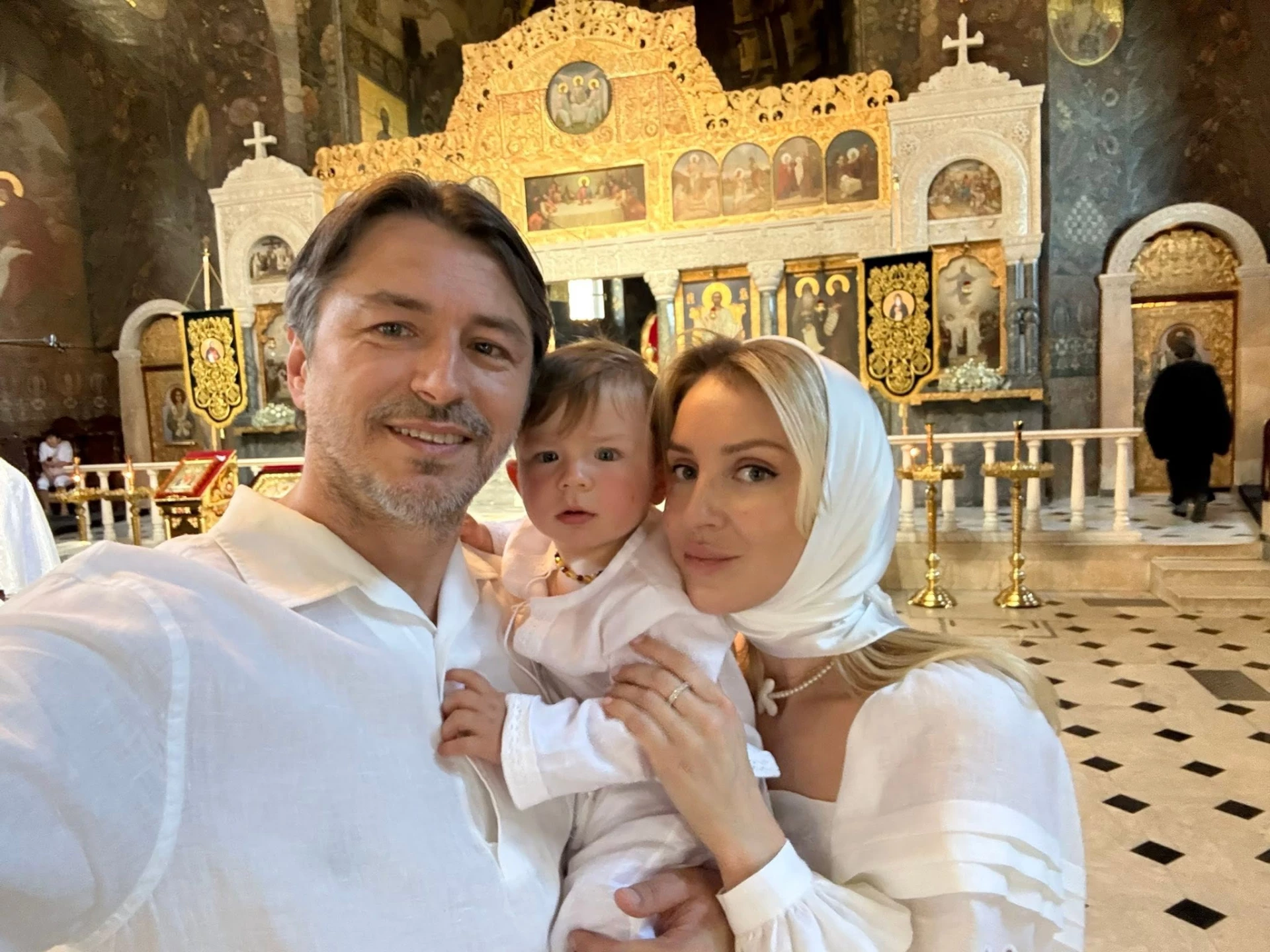 Хрещений у Лаврі: Притула поділився особливими фото з синочком