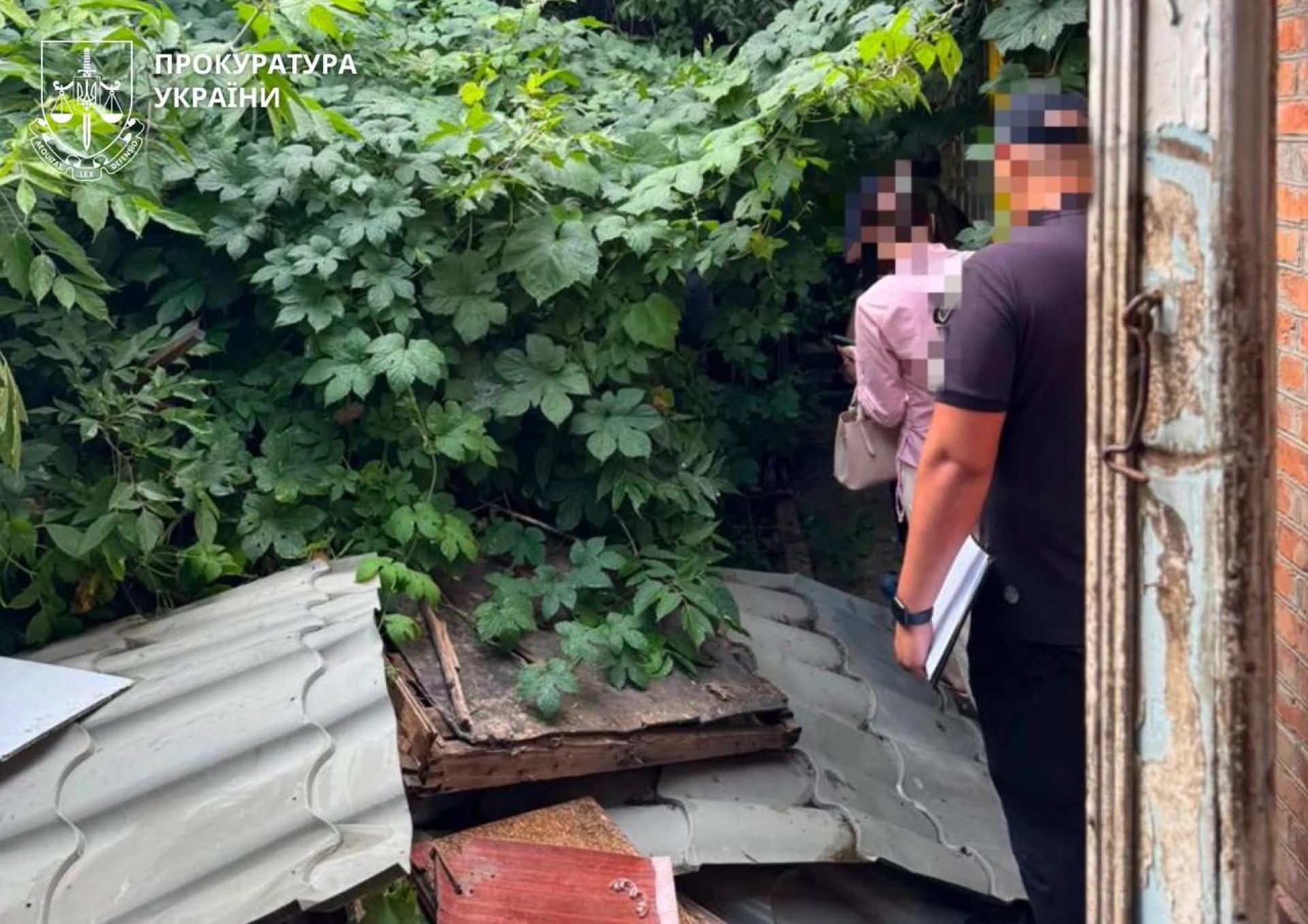 Подвійне вбивство в Умані: чоловік закопав тіла жінок і закрив піддонами
