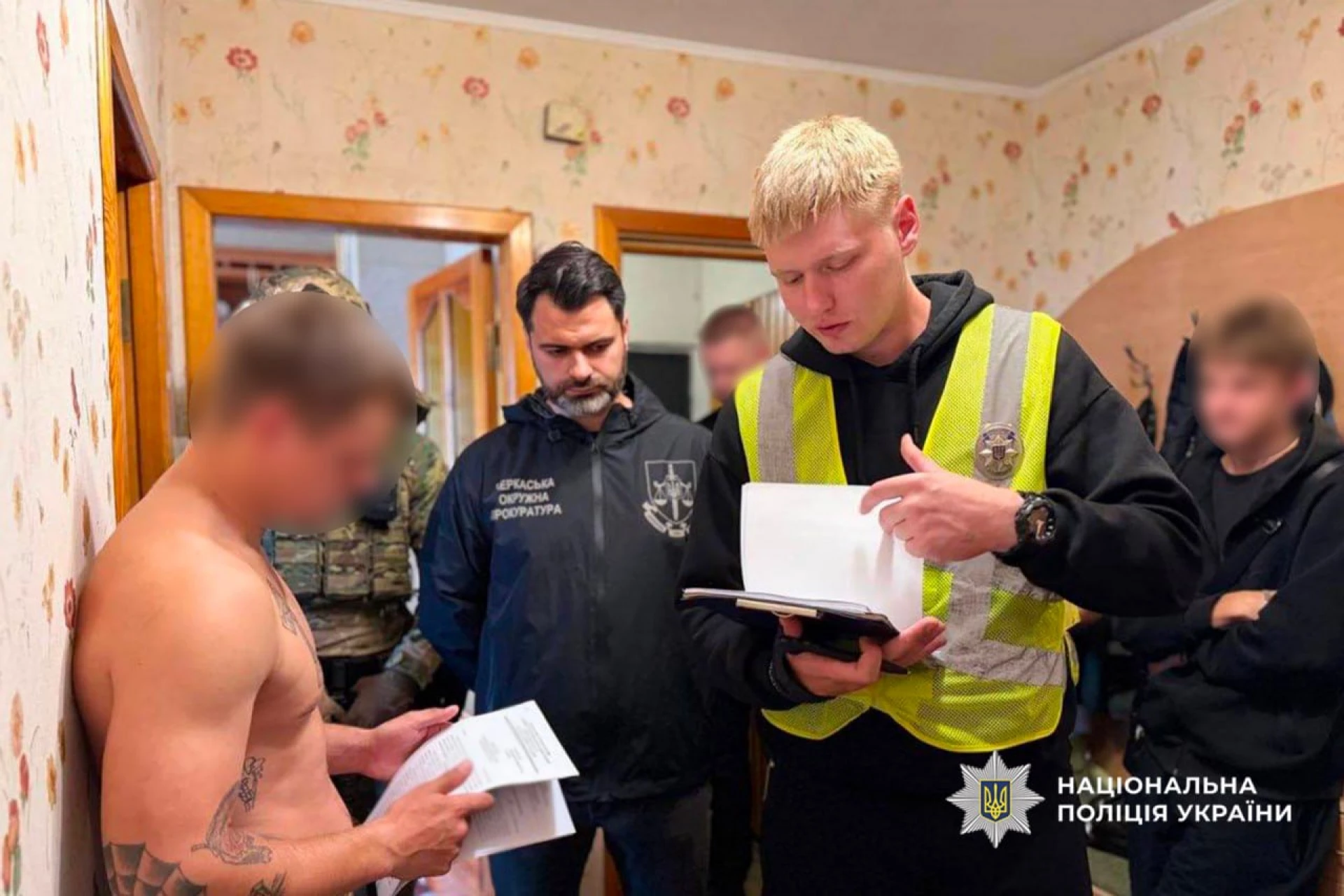 Повідомили про підозру трьом хлопцям, які вчинили масову бійку в супермаркеті Черкас