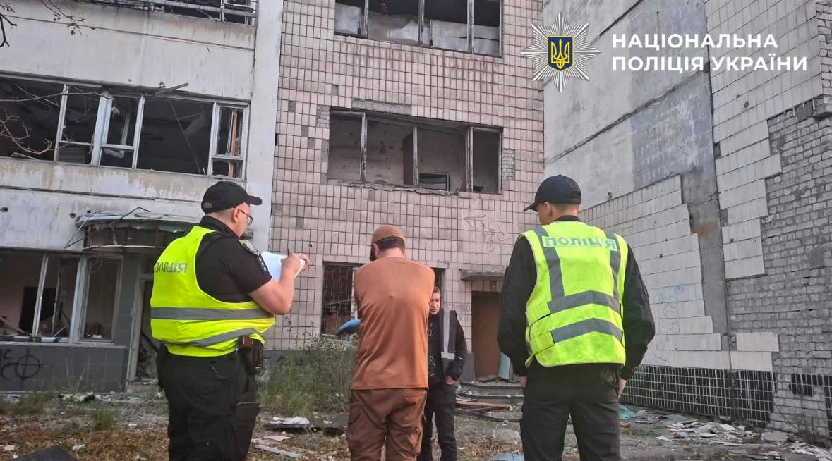 У столиці документують наслідки атаки рф: пошкодження зафіксували в семи районах Києва