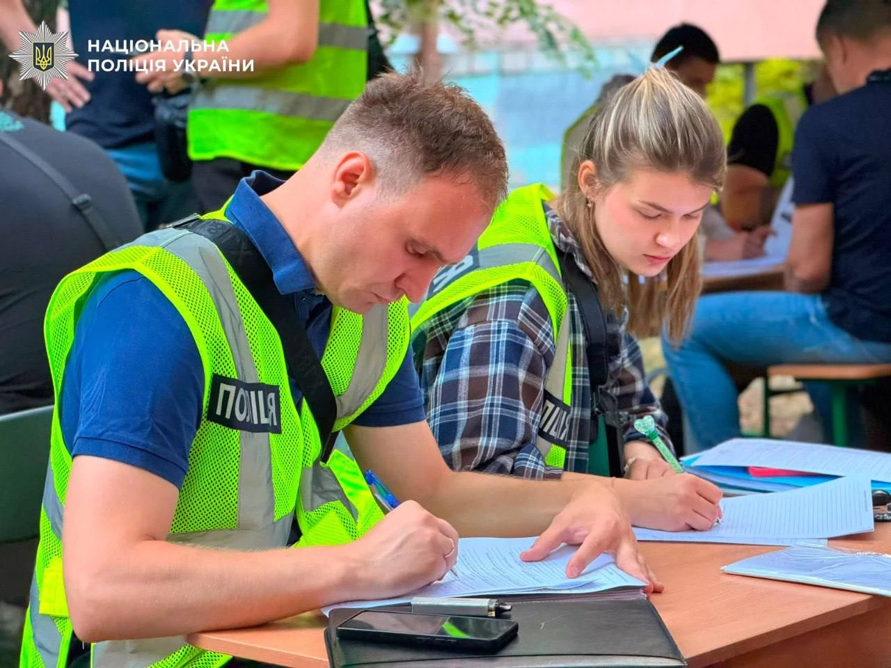 У поліції показали фото наслідків нічної атаки рф на Київ
