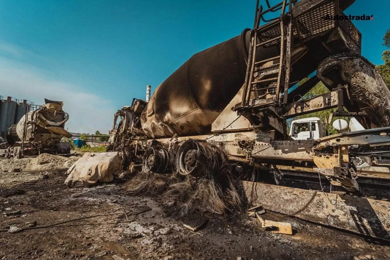 Унаслідок ракетного удару по базі Autostrada в Києві загинули двоє працівників