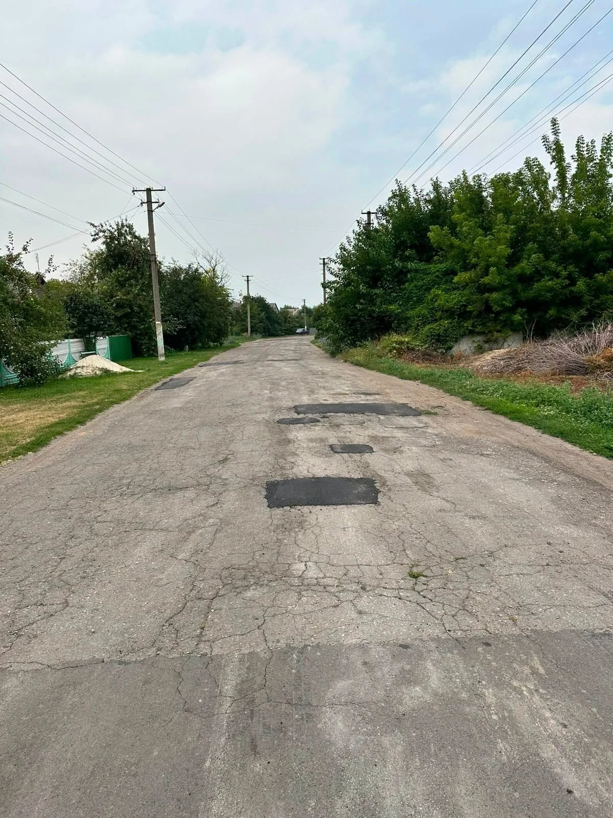 У селах на Черкащині підприємці допомогли поремонтувати дороги. Фото