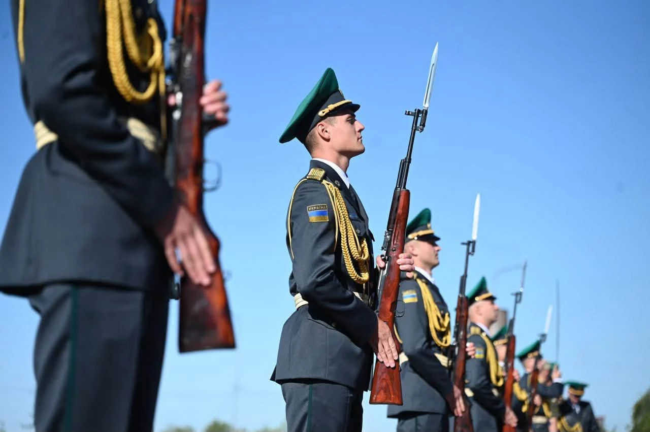 Прах Євгена Коновальця привезли до Києва