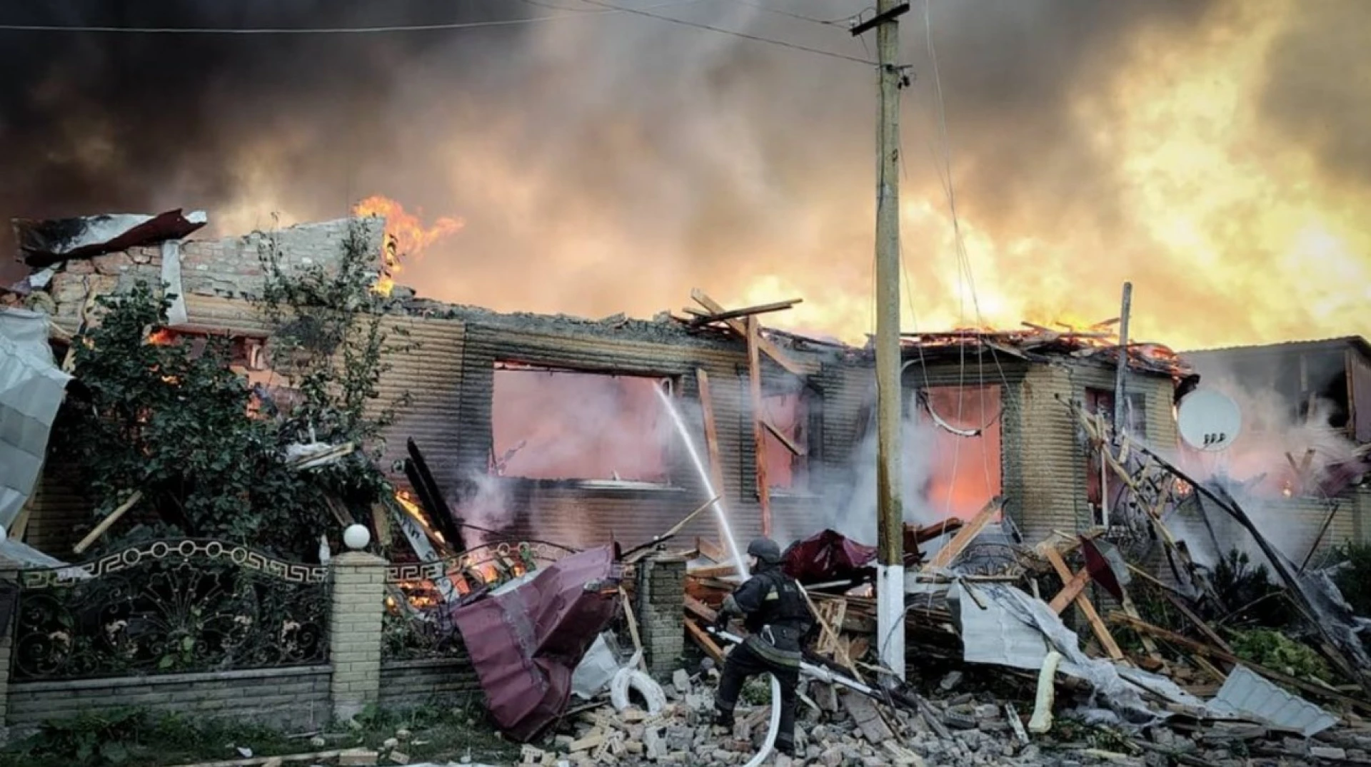 Мама і дитина загинули на Сумщині внаслідок прильоту дрона