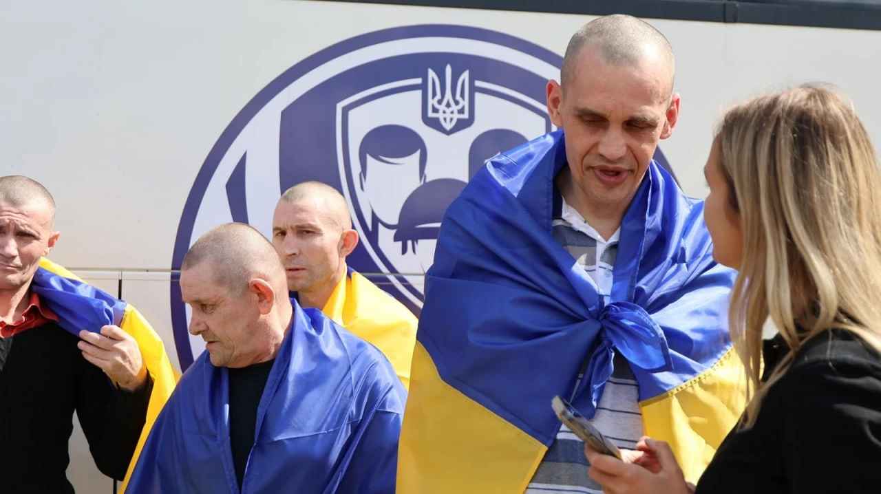 Відбувся обмін полоненими: 103 українці повернулися з неволі РФ