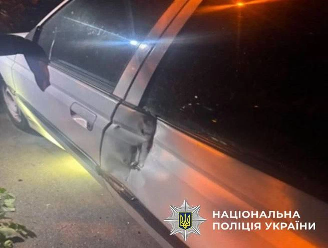 У Києві через нічну атаку пошкоджені будинки, авто, гімназія та медзаклад