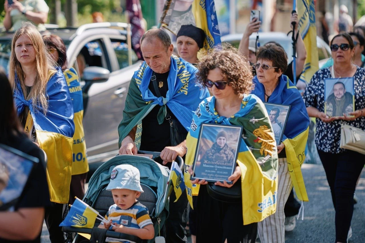 Хода вдячності, шани і пам’яті відбулася у Черкасах. Фото