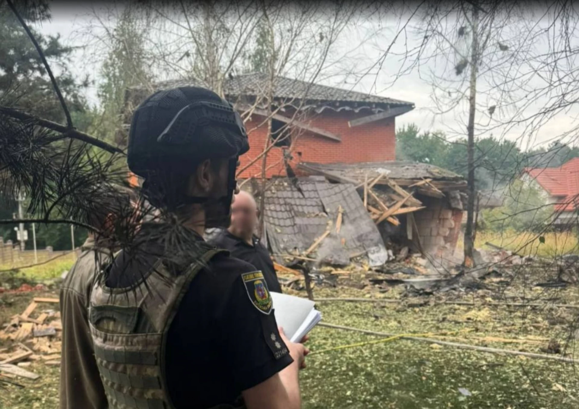 РФ продовжує атаку дронами: на Київщині внаслідок обстрілів постраждали 5 людей