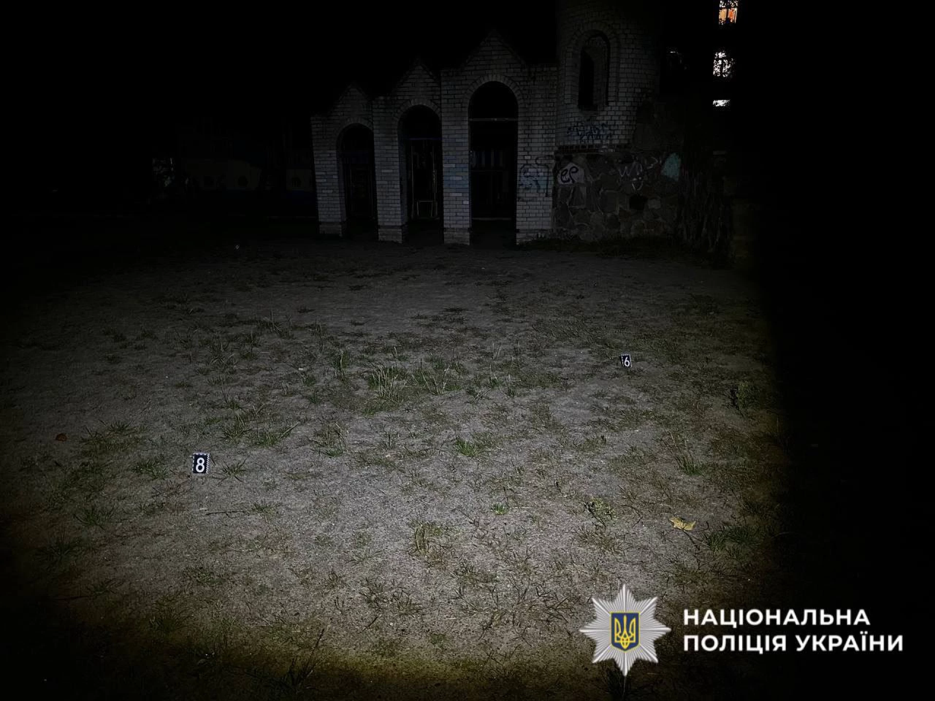 Понад 10 пострілів біля дитячого майданчика: що відомо про стрілянину у Василькові