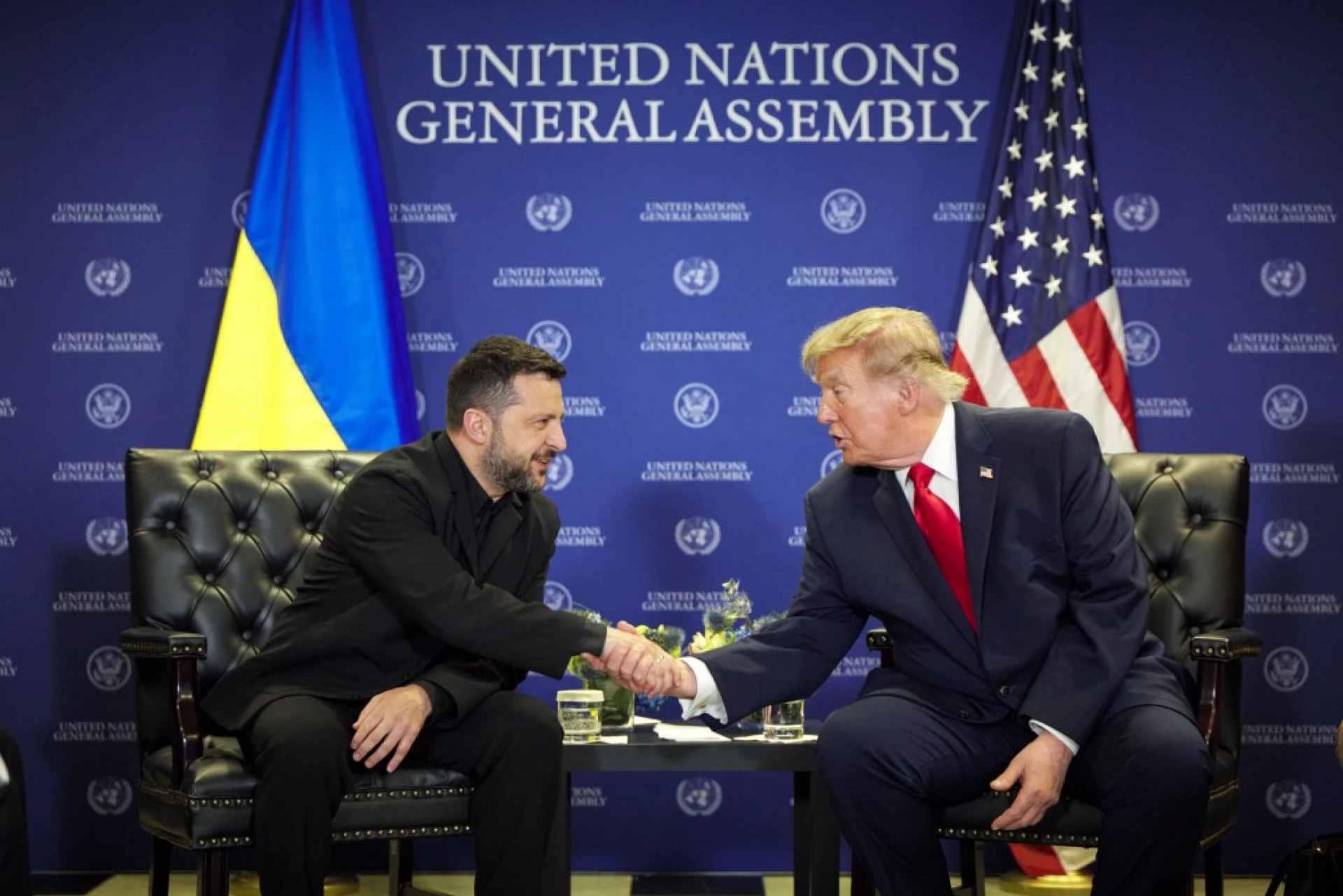 Трамп і Зеленський обговорили кроки, що можуть відкрити шлях до дипломатії, та підтримку України перед початком зими
