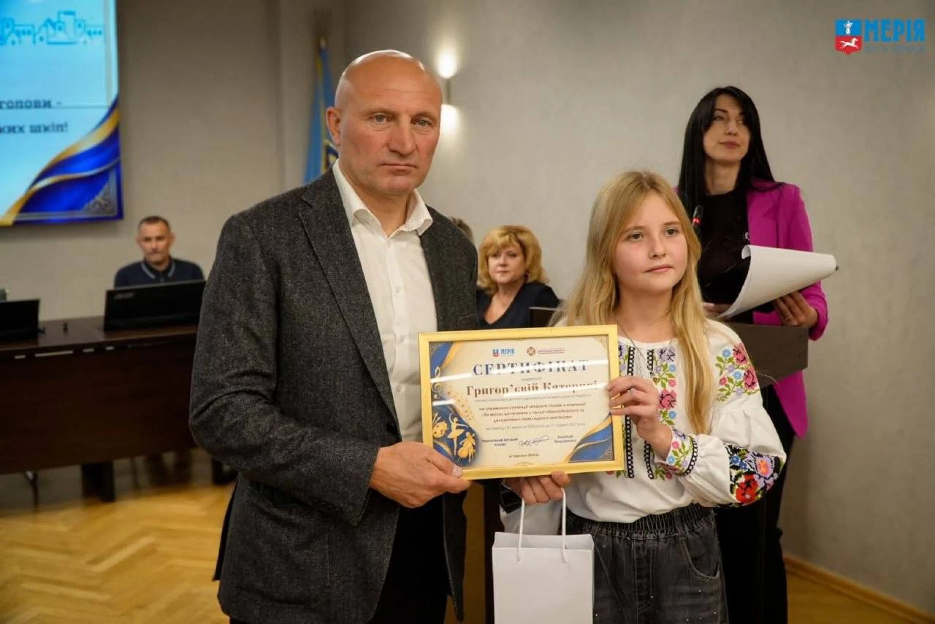 У Черкасах нагородили найталановитіших учнів мистецьких шкіл