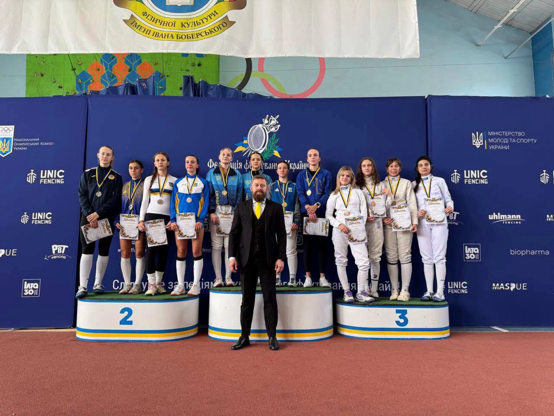 Черкаські фехтувальники здобули перемоги на чемпіонаті України