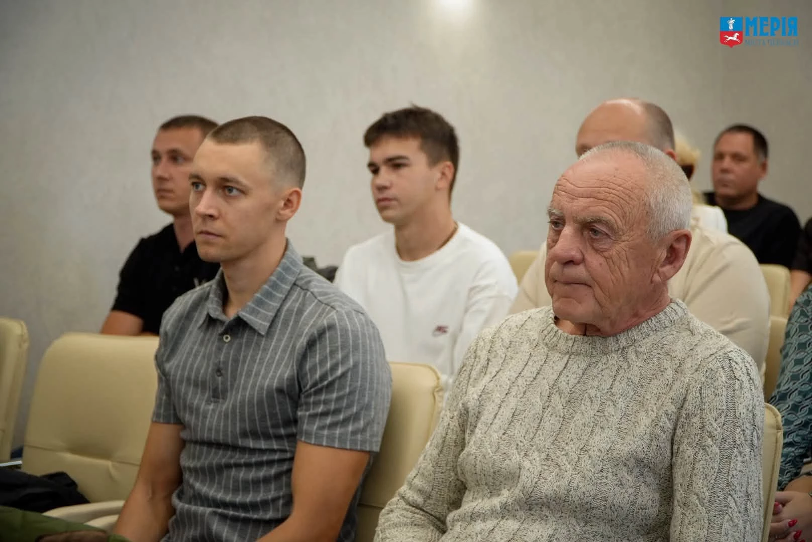 У Черкасах вручили нагороди: за мужність, працю і спортивні досягнення