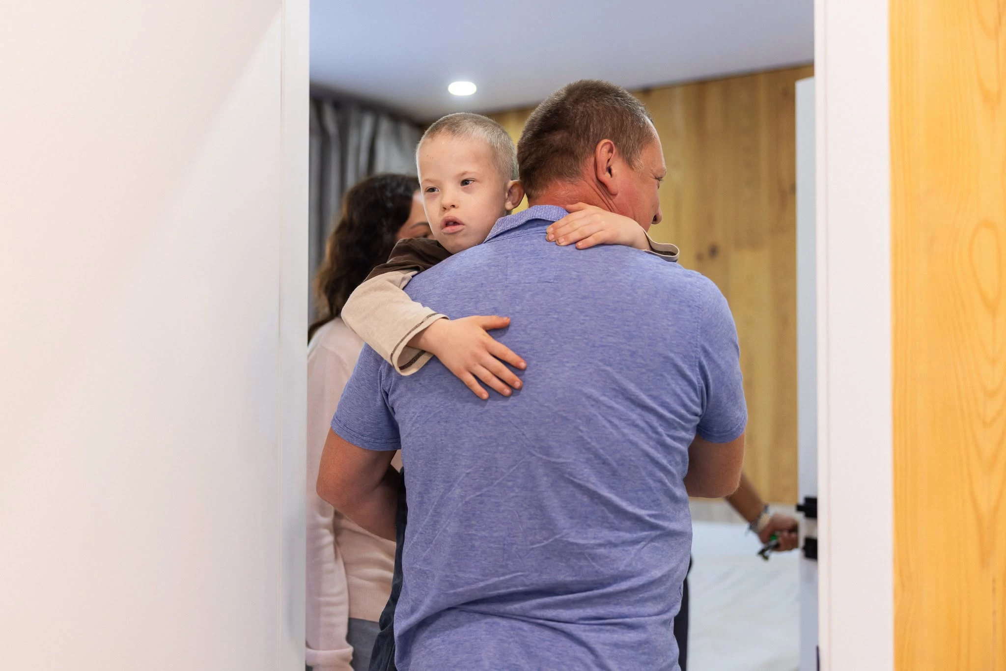 Для прийомної родини з Черкащини збудували дім з укриттям. На новосілля приїхала Зеленська