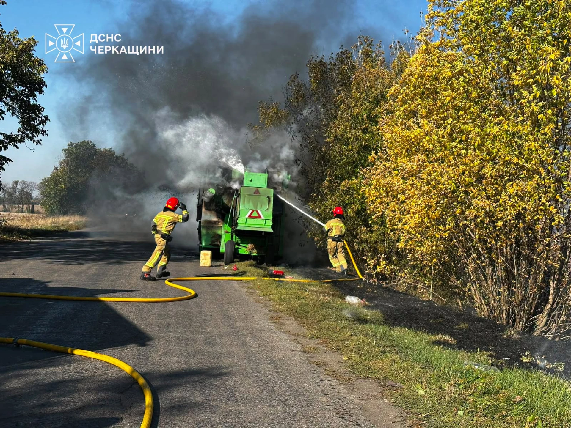 Комбайн горів у Черкаській області