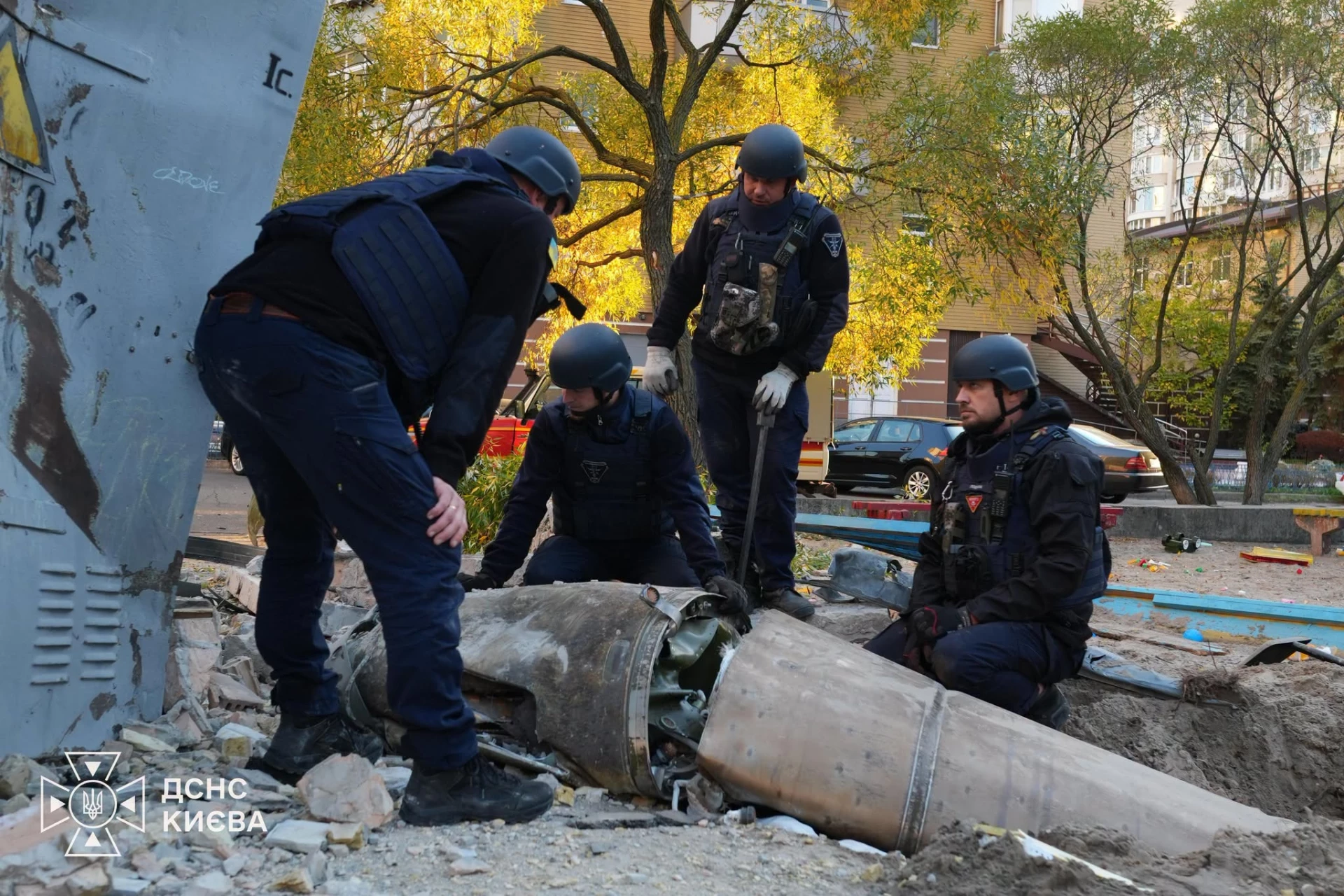 В Оболонському районі Києва вилучили бойову частину балістичної ракети