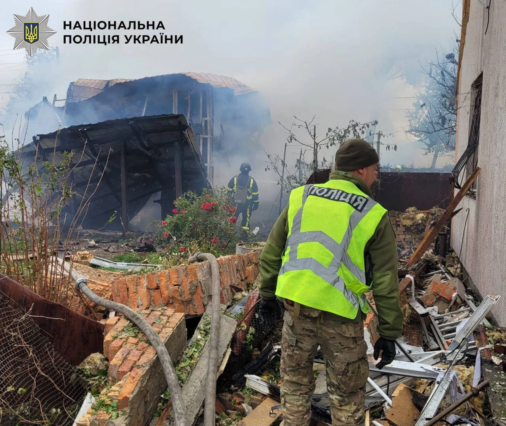 Пошкоджено будинки й дитсадки: поліція Києва документує наслідки атаки рф