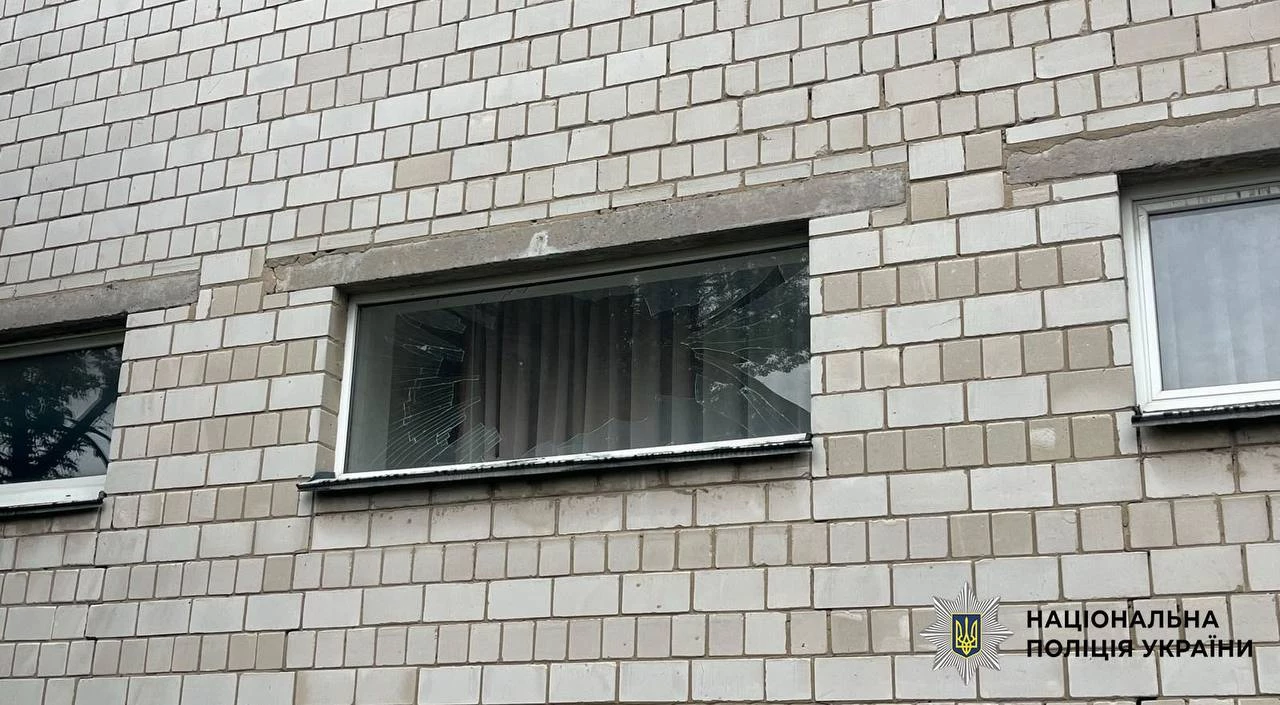 Пошкоджено будинки й дитсадки: поліція Києва документує наслідки атаки рф