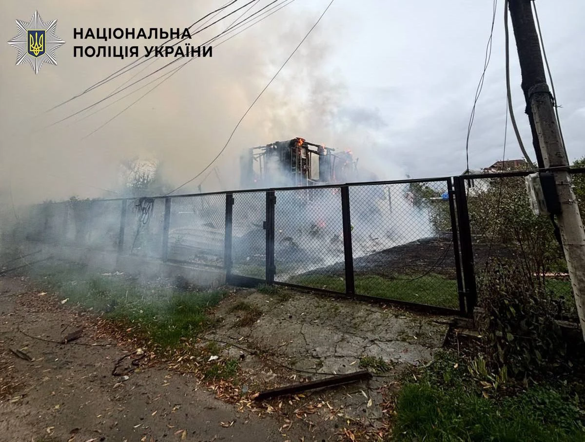 Пошкоджено будинки й дитсадки: поліція Києва документує наслідки атаки рф