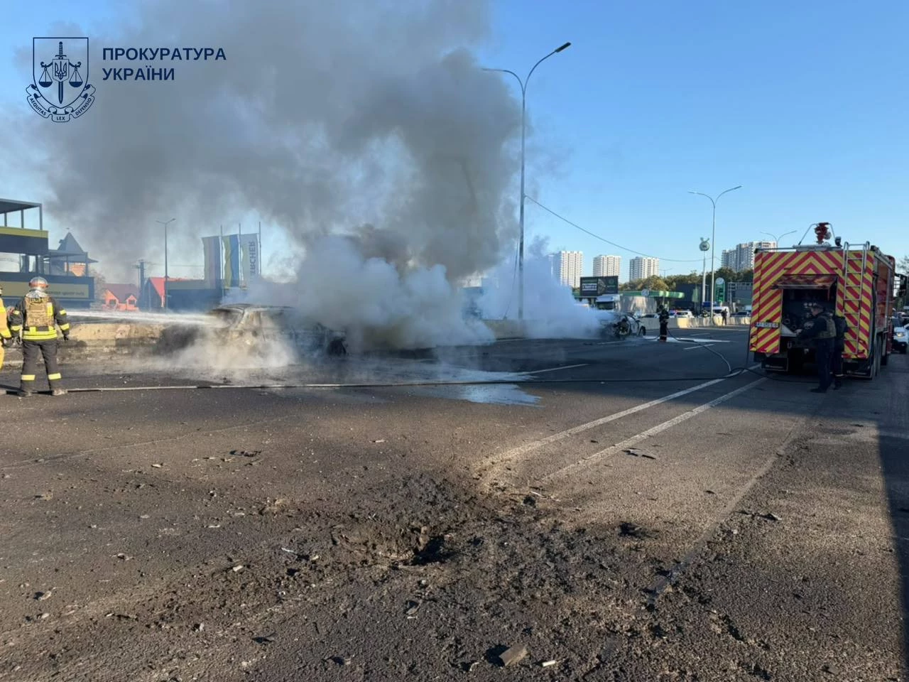 На трасі Київ — Одеса після атаки дрона горять автомобілі: є загиблі та поранені