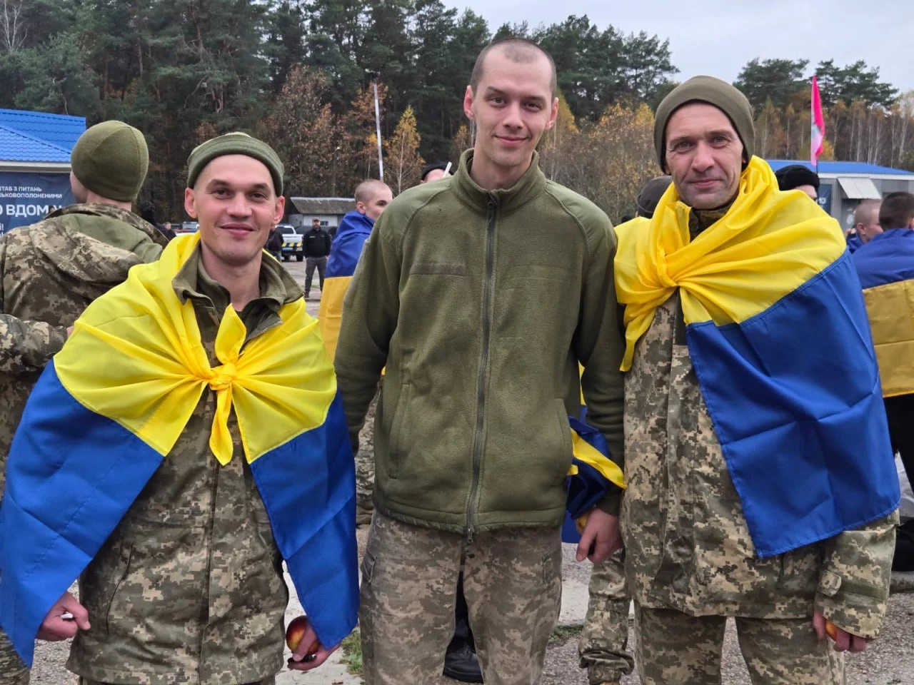 Додому з російської неволі повертаються 270 українців