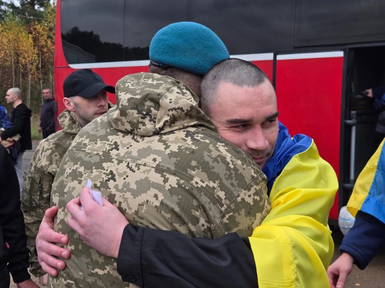 Відбувся обмін полоненими: додому повернули 270 українців