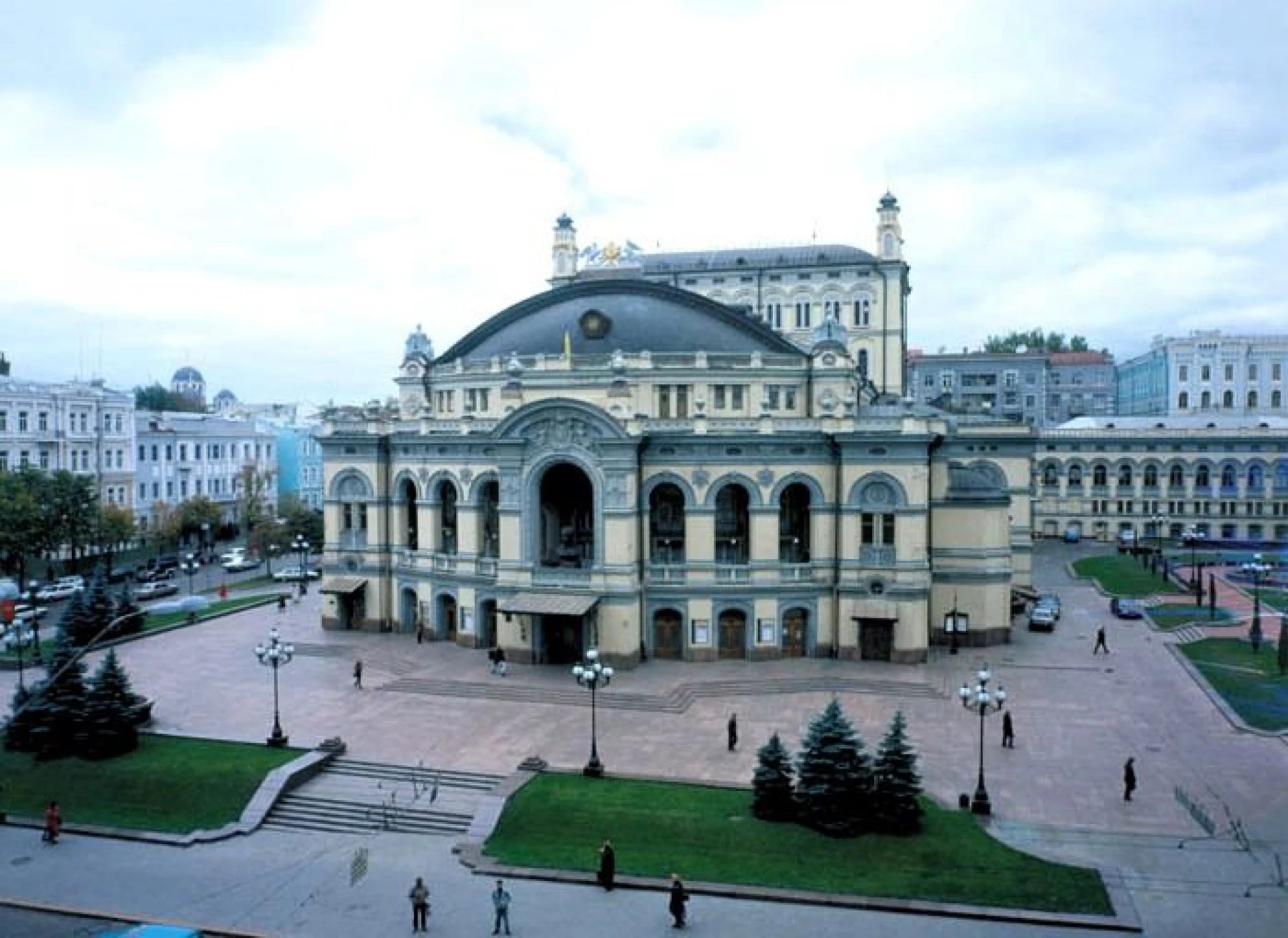 Національна опера України: архітектурна перлина та серце культурного Києва