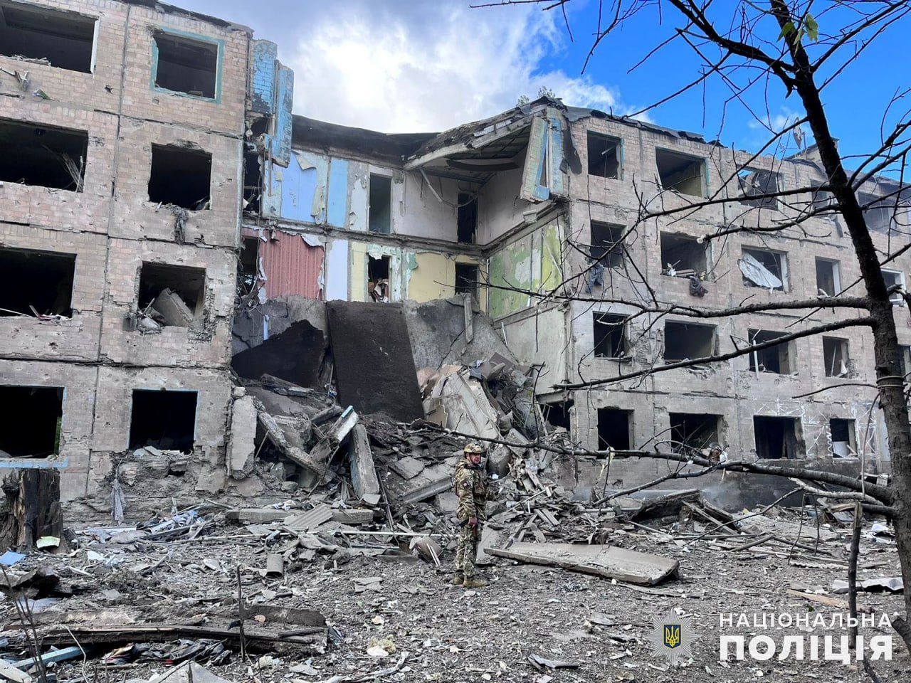 В Авдіївці посилилися бої: ворог завдає масованих ударів - фото 3