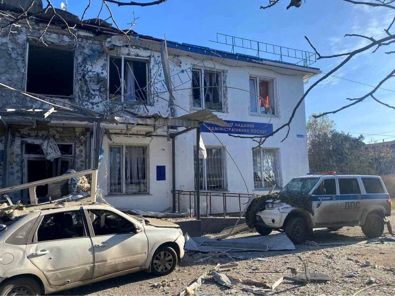 ЗСУ вдарили по будівлі, де проходила нарада росіян: є загиблі - фото 5