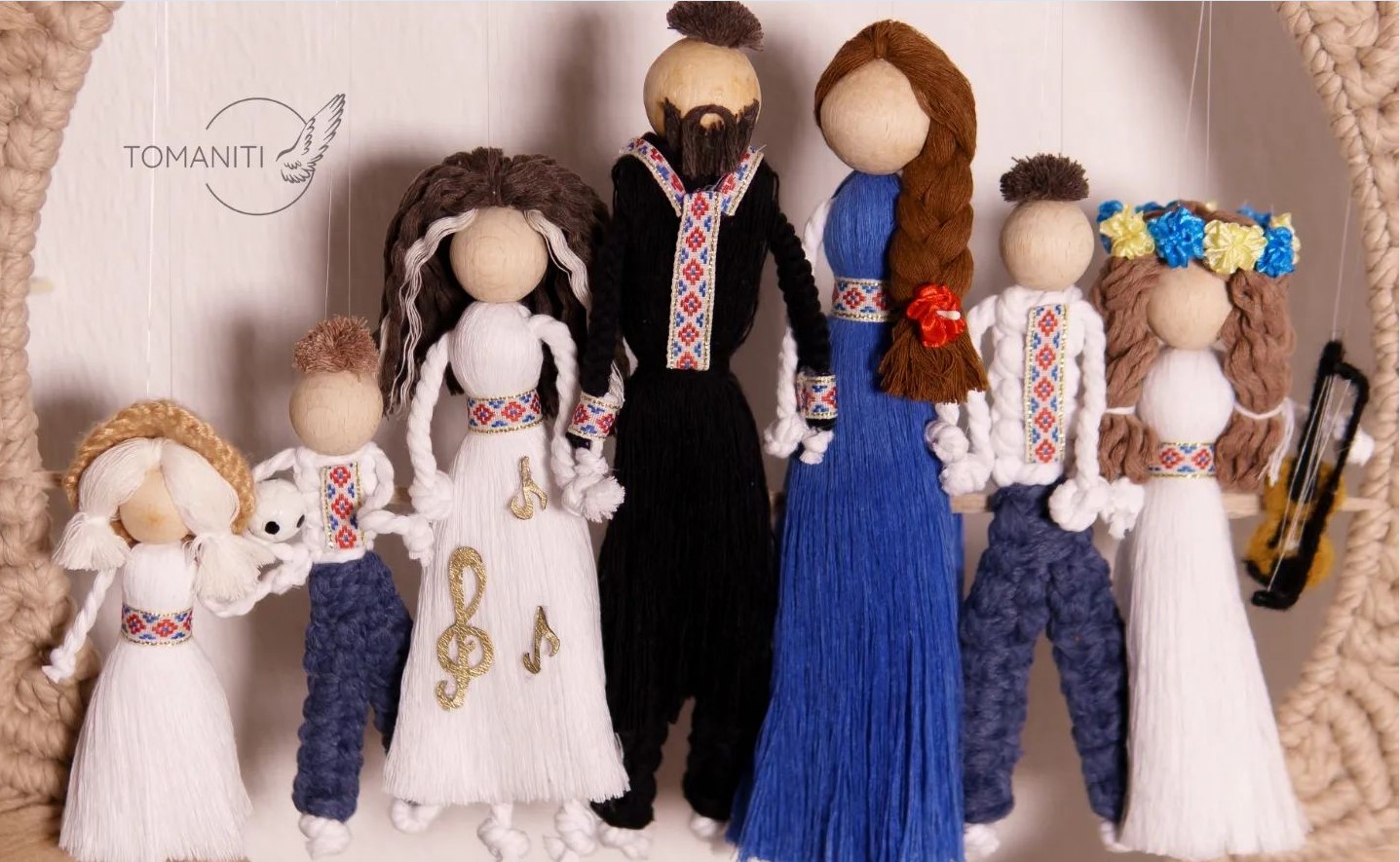 Магія вузликів: вінничанка створює реалістичні фігурки з ниток. Фото