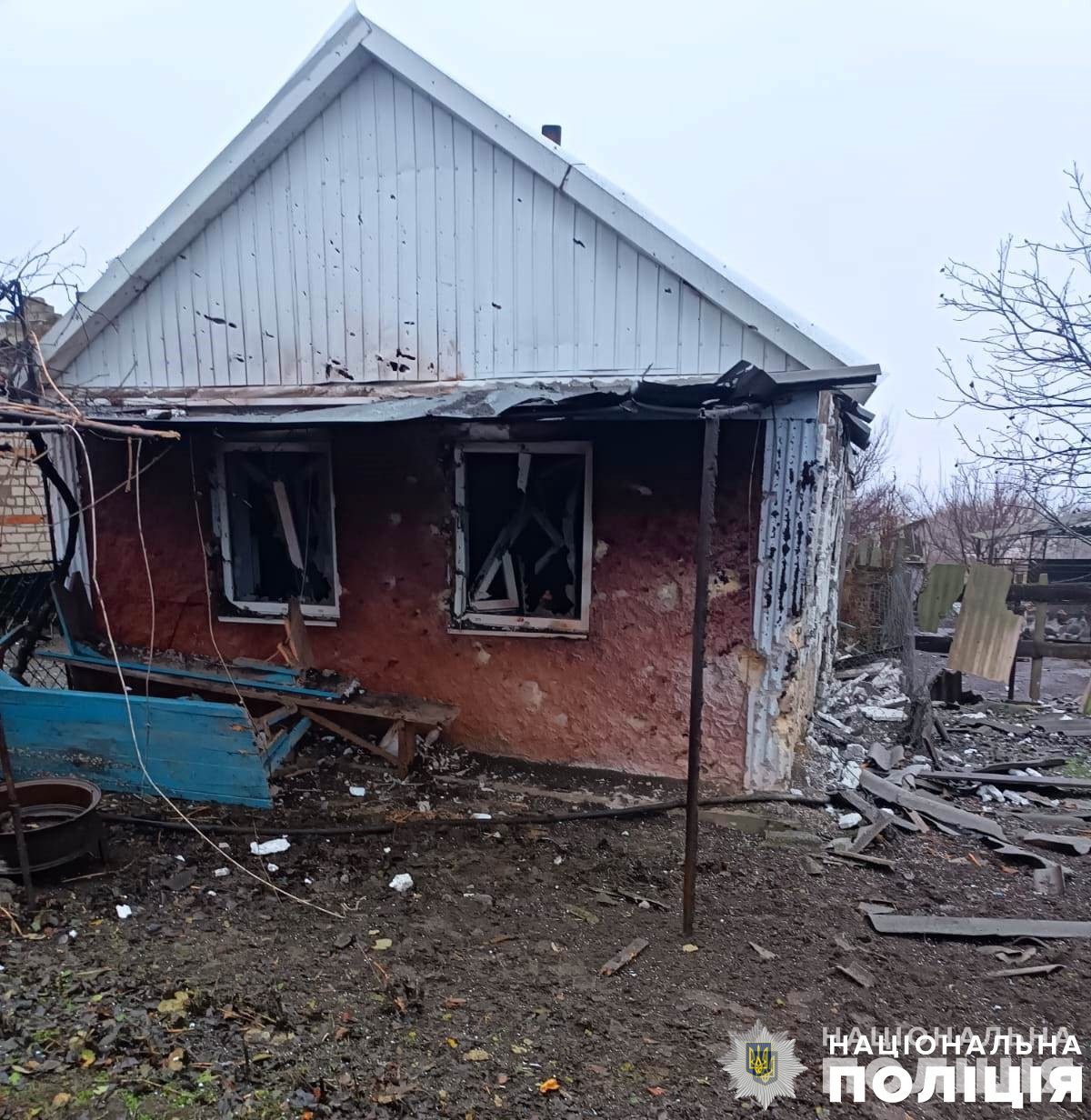 Росіяни обстрілюють Херсонщину: один загиблий, троє поранених - фото 6