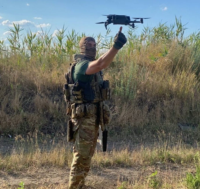 Три дні та дві ночі повз до своїх: історія розвідника родом з Вінниці, якого вважали мертвим - фото 3